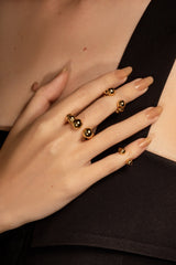 Paula Mendoza Small Bubble Earcuff