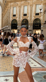 La Bonita Corset White Lace and Necktie